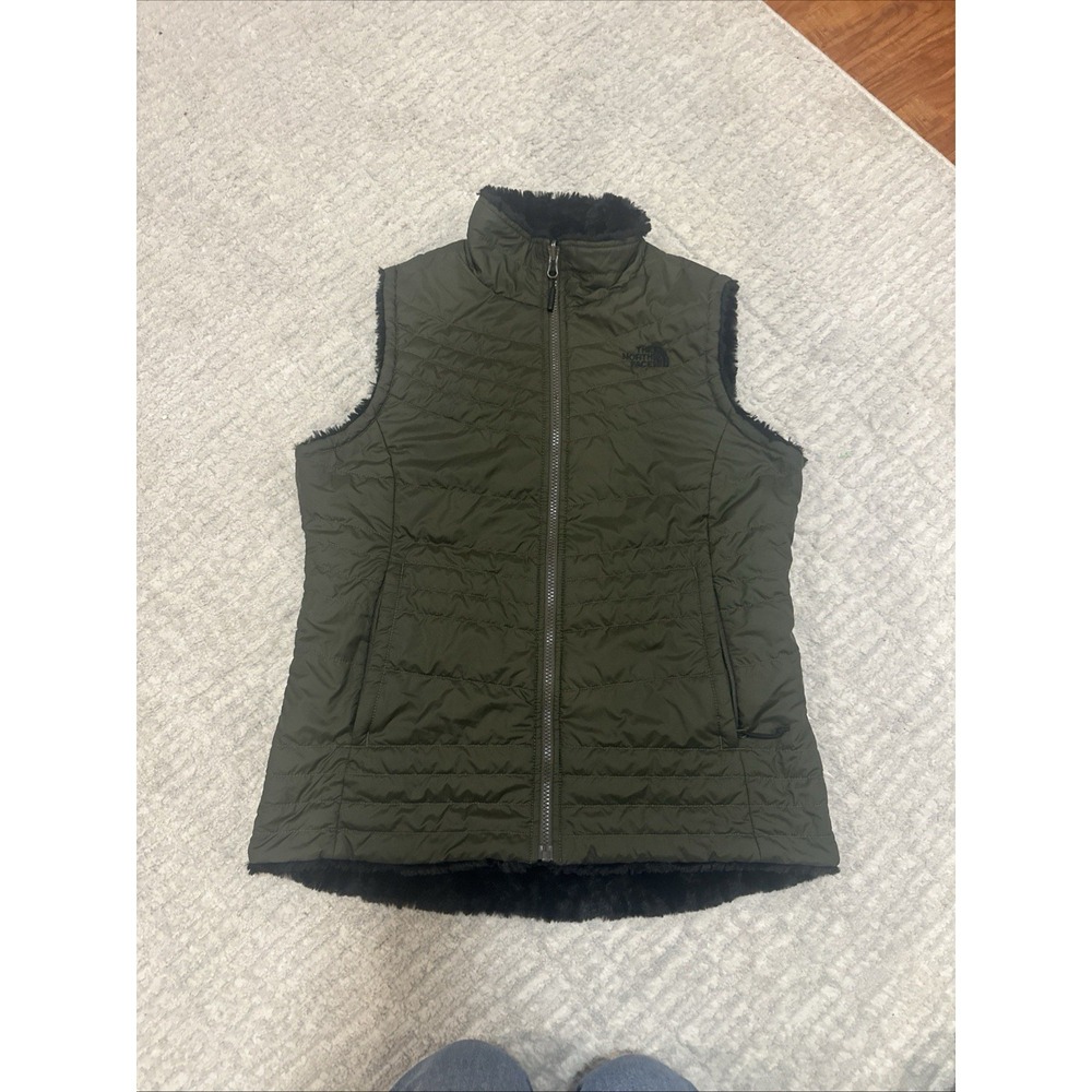 The North Face Puffer Vest Women Sz Small Olive black Reversible Fleece Mossbud